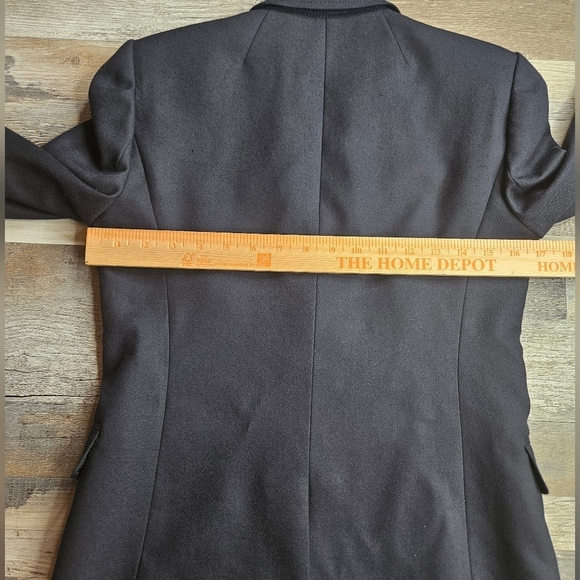 J. Crew Schoolboy Blazer Navy Blue with Gold Buttons Size 2 Tall - Picture 14 of 15